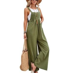 NWT pleated front overall jumpsuit